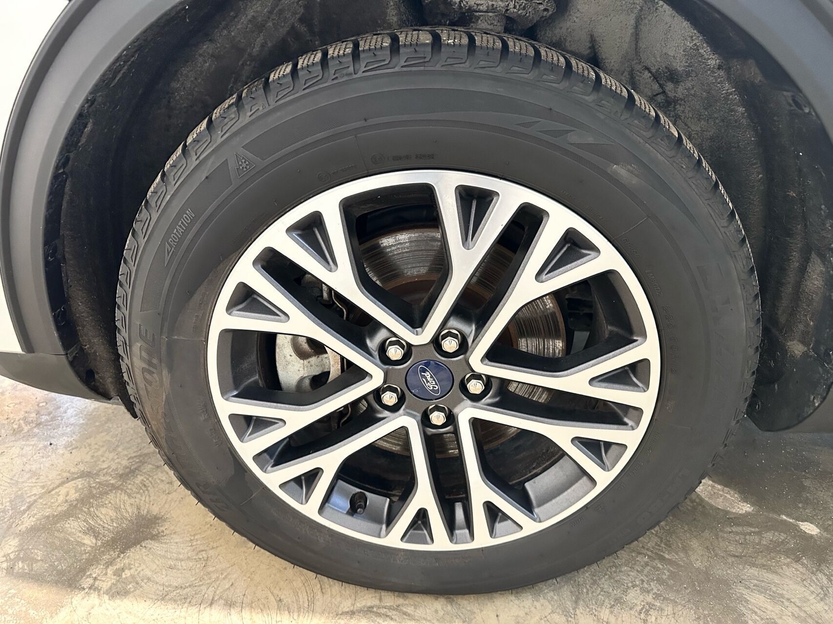 Ford Kuga 2,5 Plugin-hybrid Titanium CVT 225HK 5d Trinl. Gear