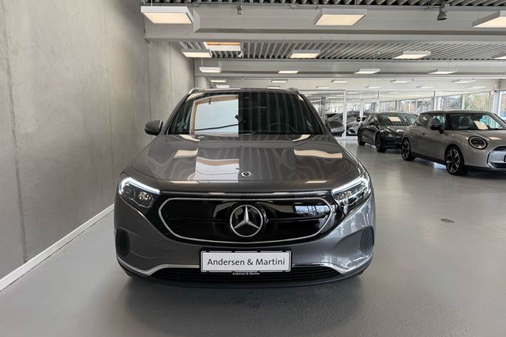 Grå Mercedes EQA 250 fra 2023