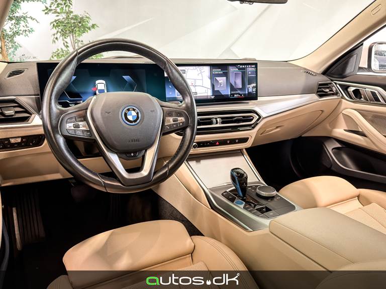BMW i4 eDrive40
