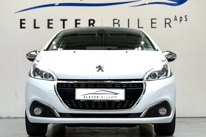 Hvid Peugeot 208 fra 2018