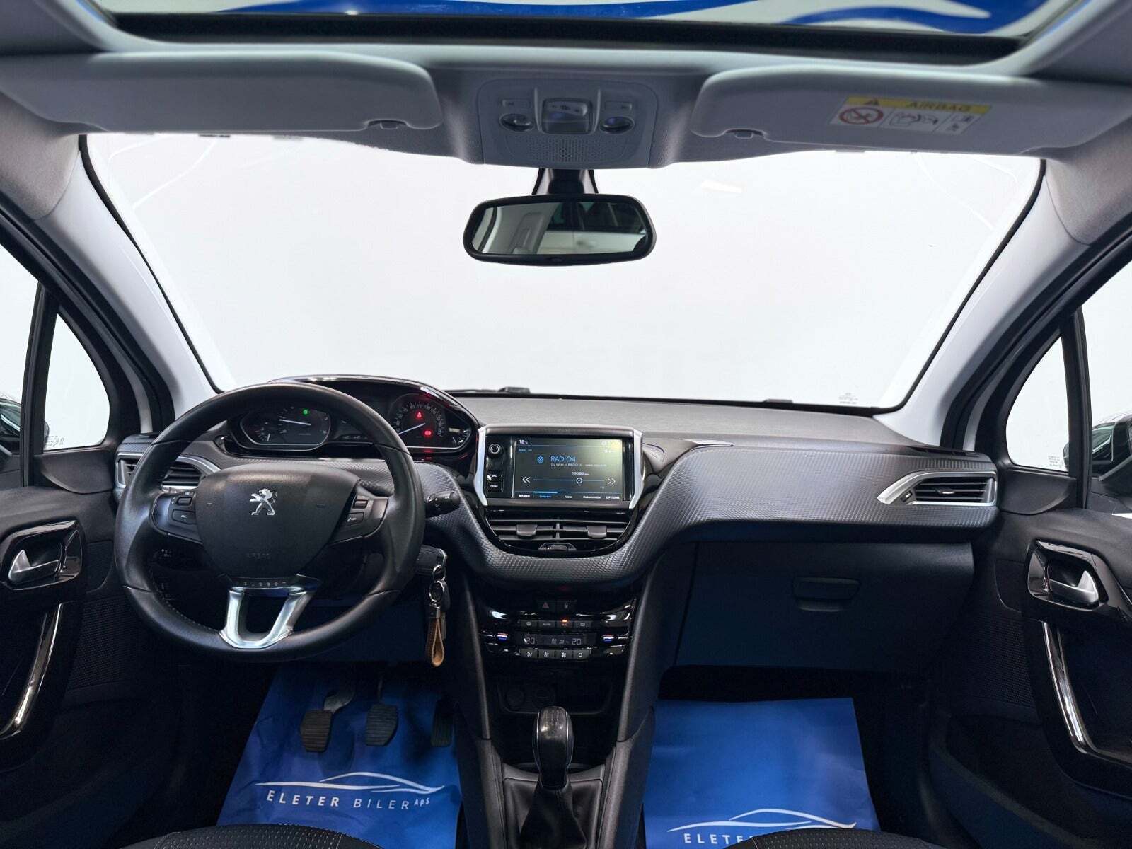 Peugeot 208 1,6 BlueHDi 100 Allure Sky