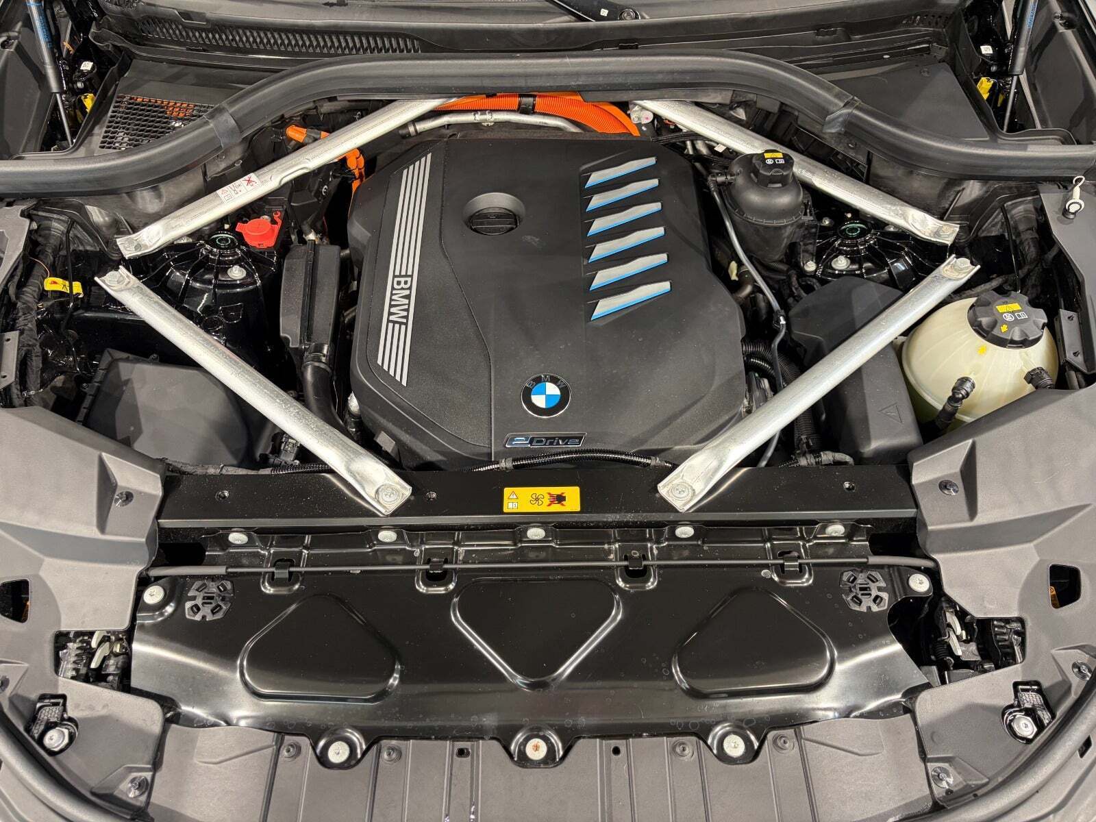 Sort BMW X5 fra 2022