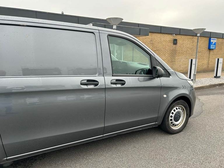 Mercedes Vito 116 2,0 CDi Kassevogn aut. L RWD