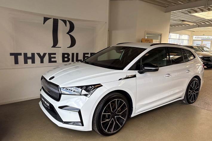 Hvid Skoda Enyaq fra 2022