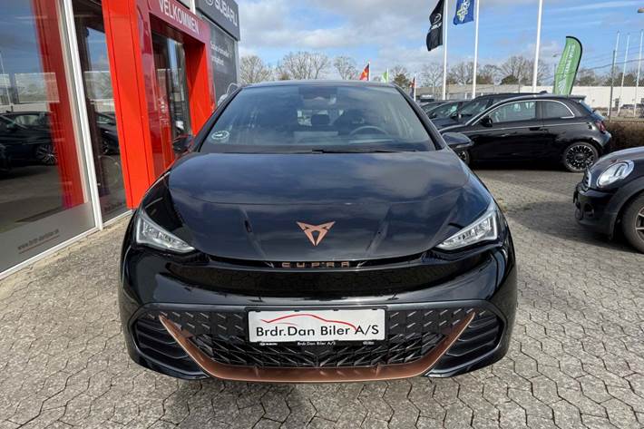 Sort Cupra Born fra 2025