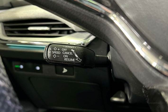 Grøn Skoda Enyaq fra 2022