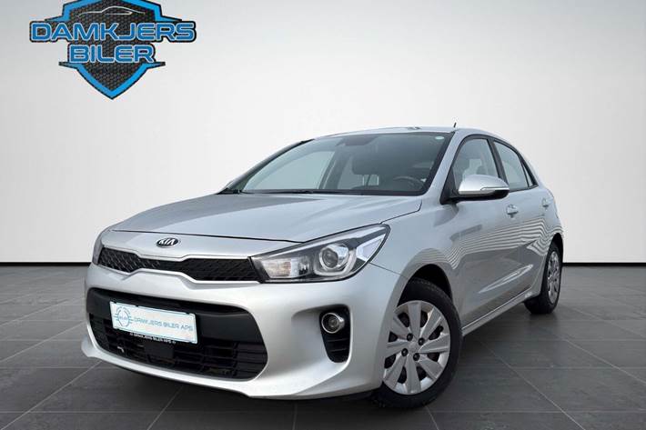 undefined Kia Rio fra 2017 set udefra