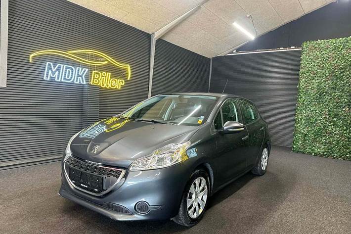 undefined Peugeot 208 fra 2012