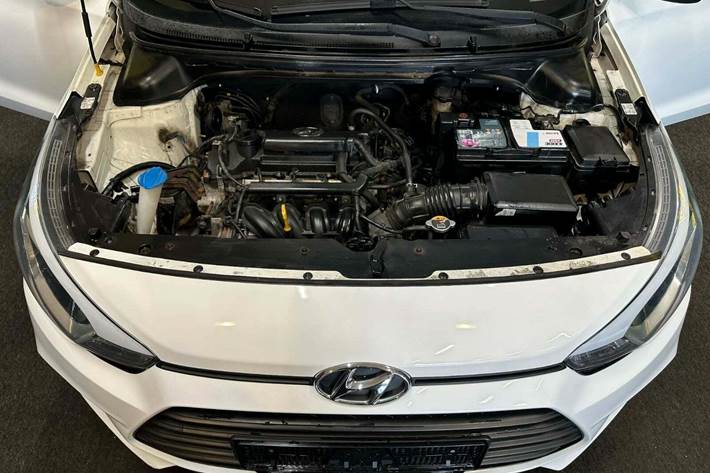 undefined Hyundai i20 Coupé fra 2015