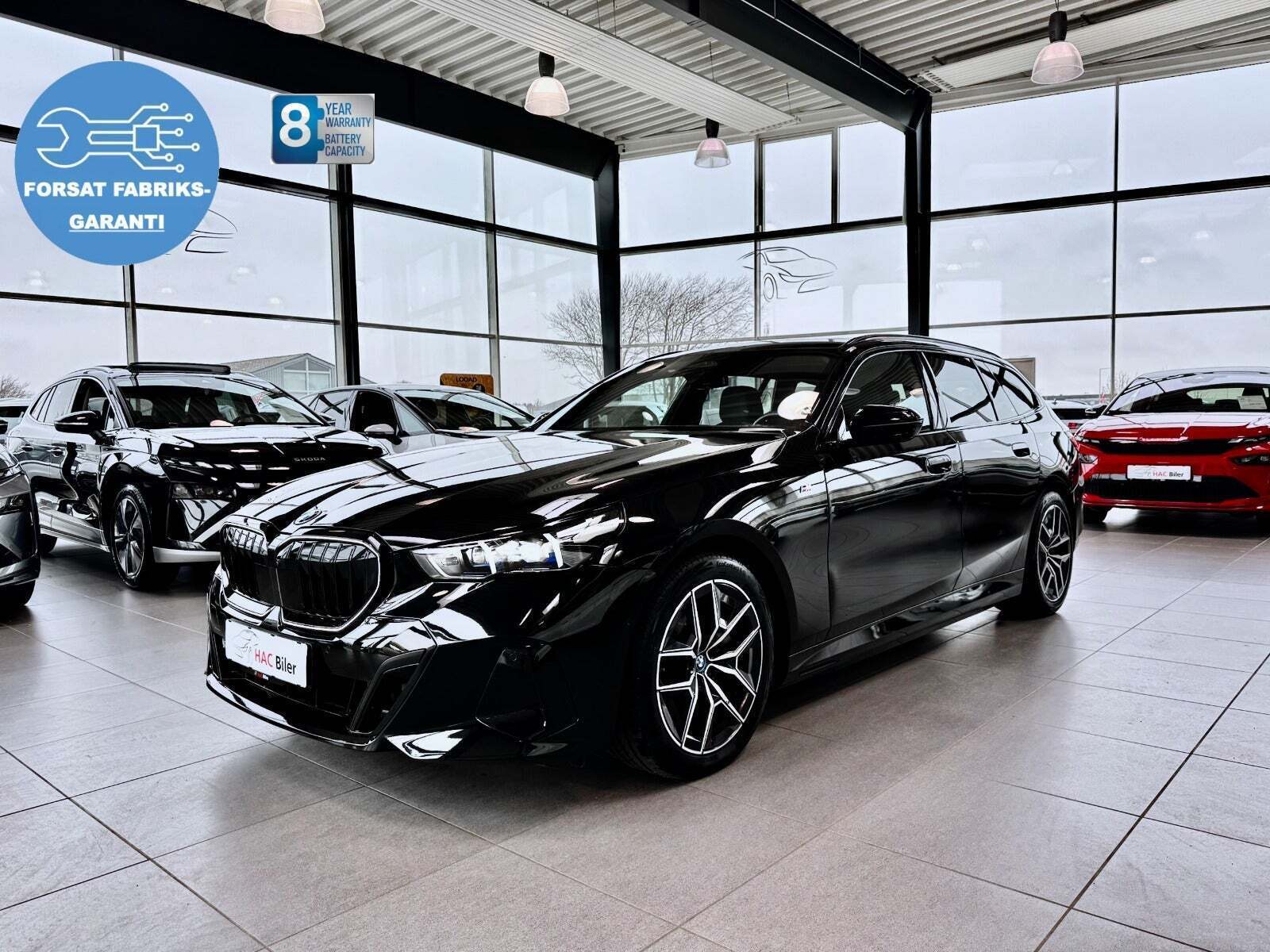 BMW i5 eDrive40 Touring Fully Charged M-Sport