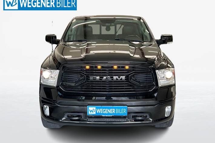 Sort Dodge RAM 1500 fra 2017