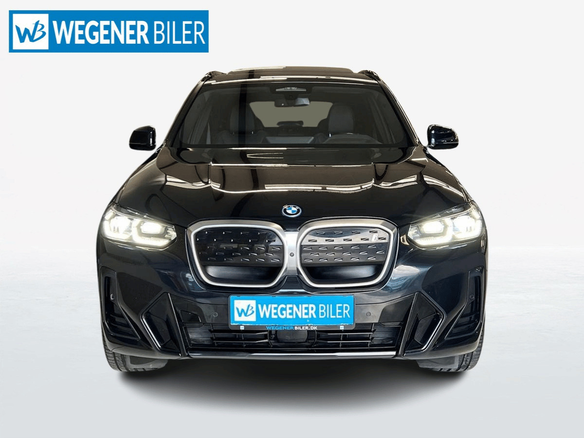 BMW iX3 Charged Plus M-Sport