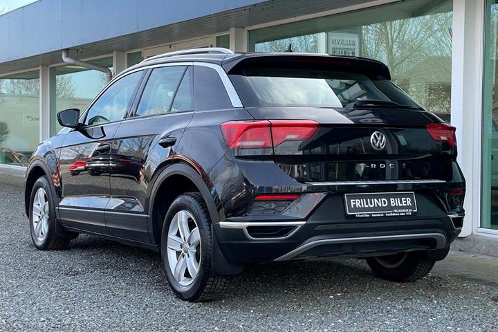 Sort VW T-Roc fra 2018