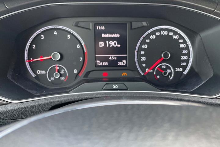 Sort VW T-Roc fra 2018