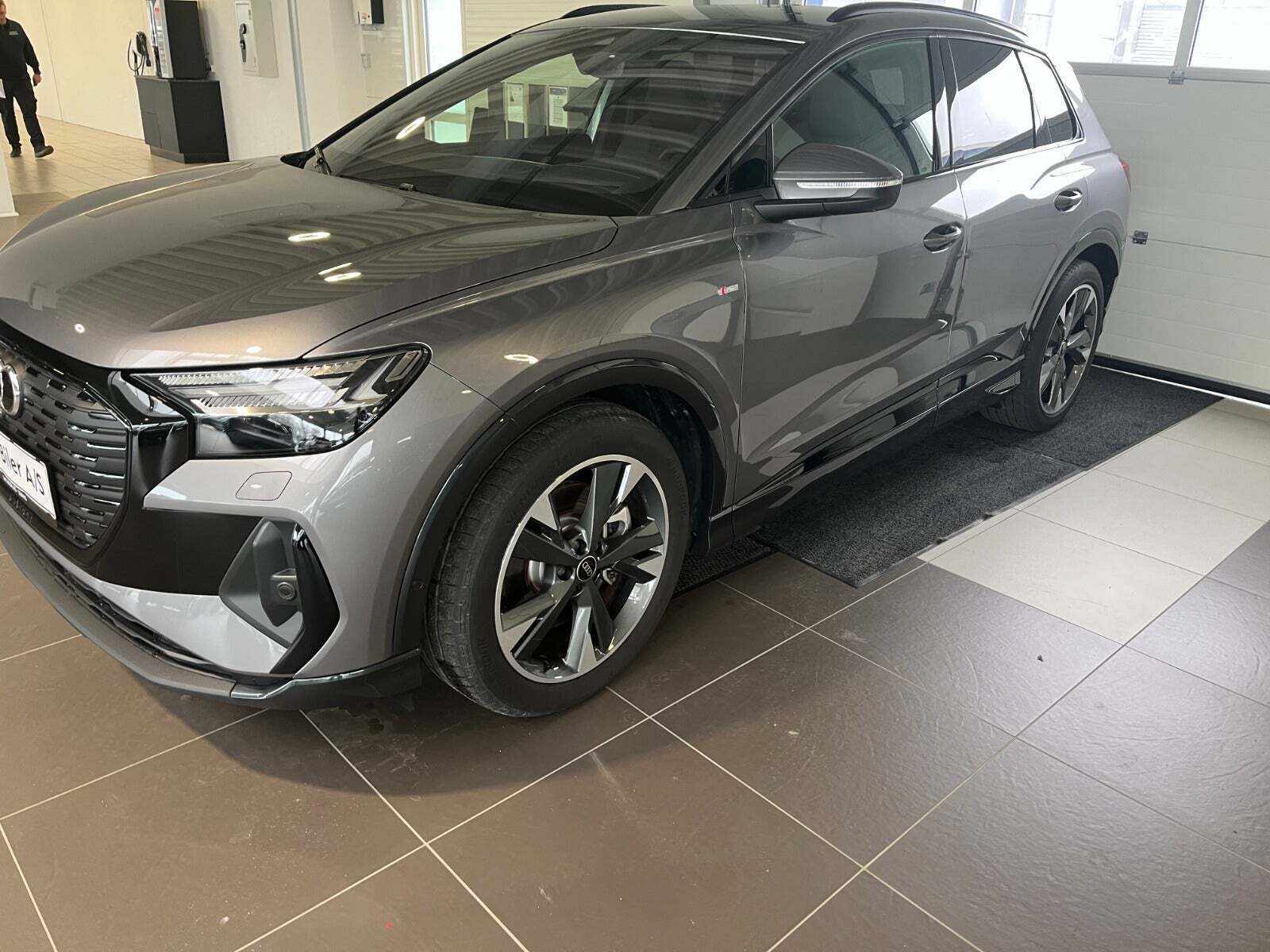 Audi Q4 e-tron 45 Ultra S-line