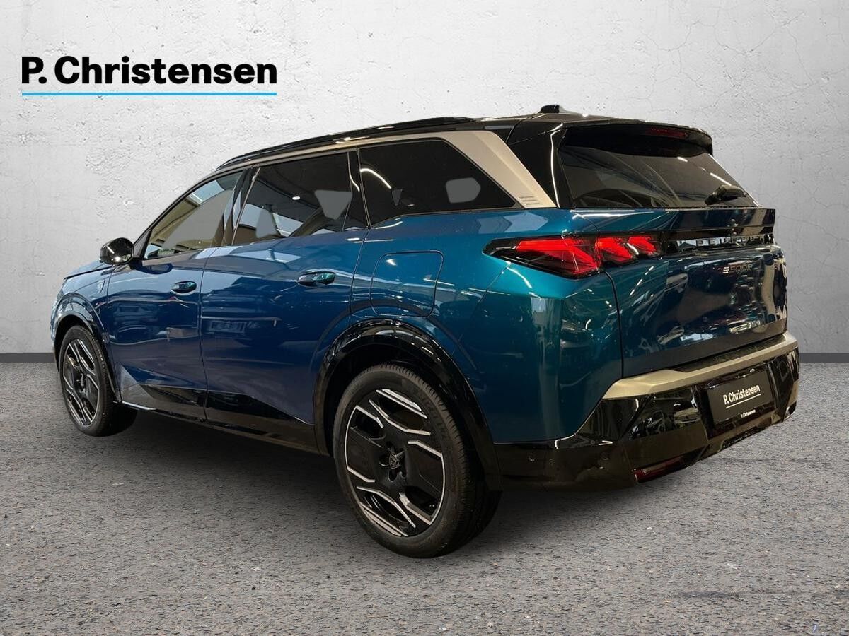 Peugeot e-5008 77 GT Pack 7prs