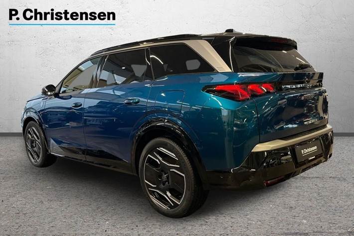 Blå Peugeot e-5008 fra 2024