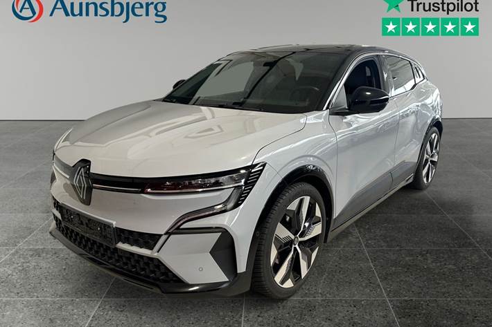 Grå Renault Megane E-Tech fra 2022