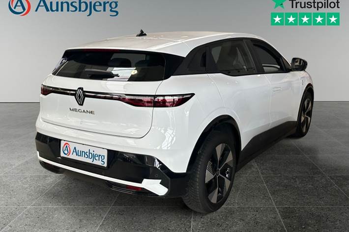 Hvid Renault Megane E-Tech fra 2022