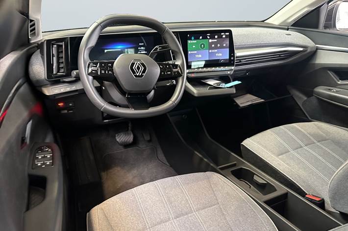 Hvid Renault Megane E-Tech fra 2022