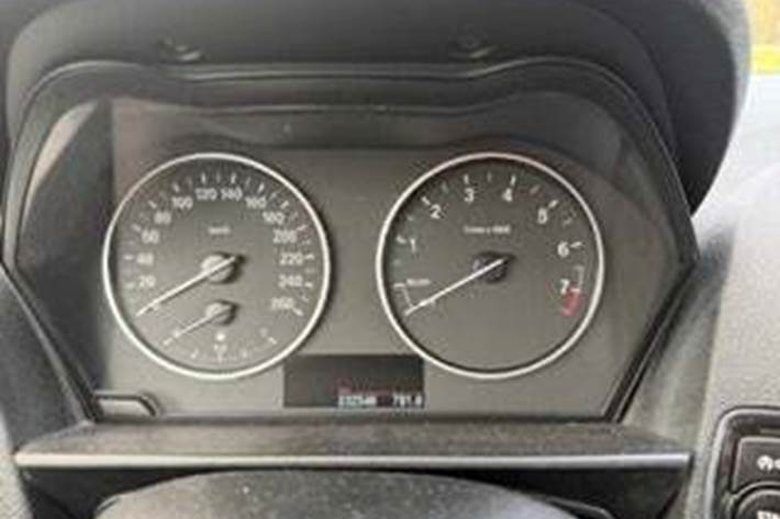 undefined BMW 114i fra 2013 set indefra