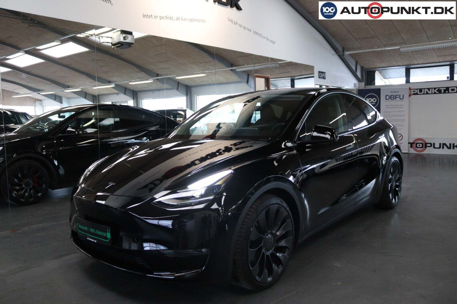 Tesla Model Y Performance AWD