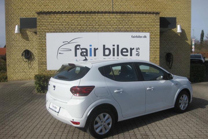 Hvid Dacia Sandero fra 2022