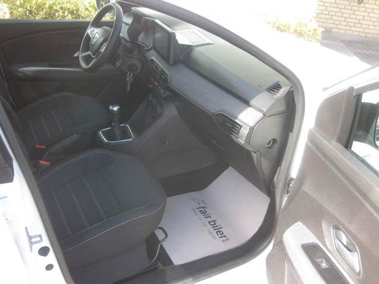 Dacia Sandero 1,0 TCe 90 Essential Van