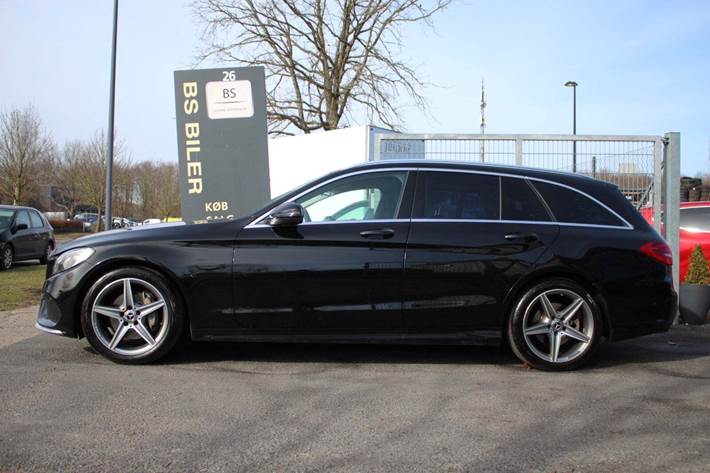Sort Mercedes C220 d fra 2017