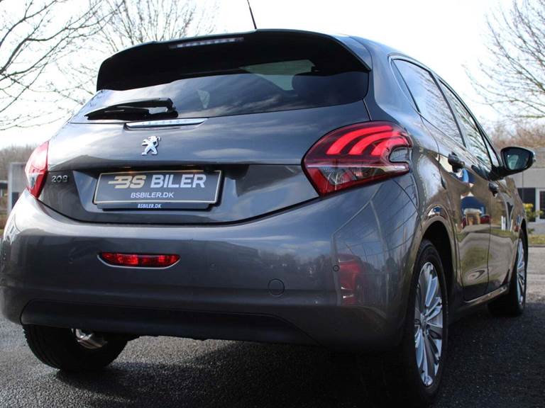 Peugeot 208 1,5 BlueHDi 100 Allure Sky