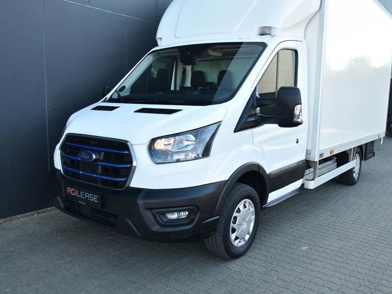 Ford E-Transit 390 L3 Chassis 68 Trend H1 RWD