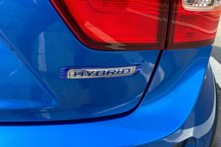 Blå Suzuki Ignis fra 2020