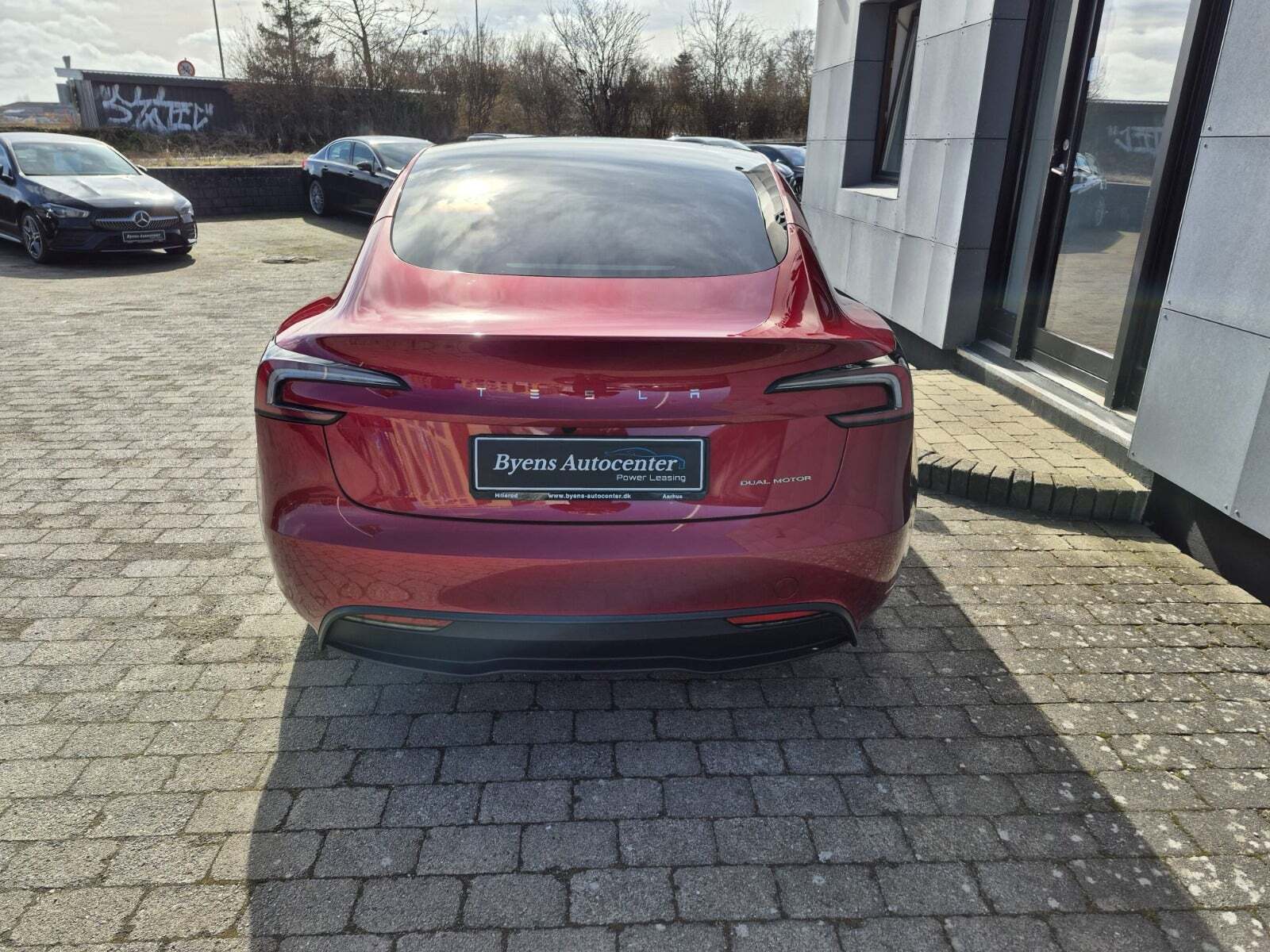 Tesla Model 3 Long Range RWD