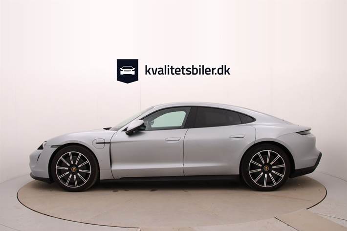 Grå Porsche Taycan fra 2021