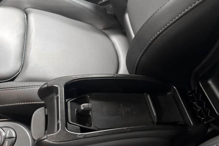 Hvid Mini Cooper fra 2022