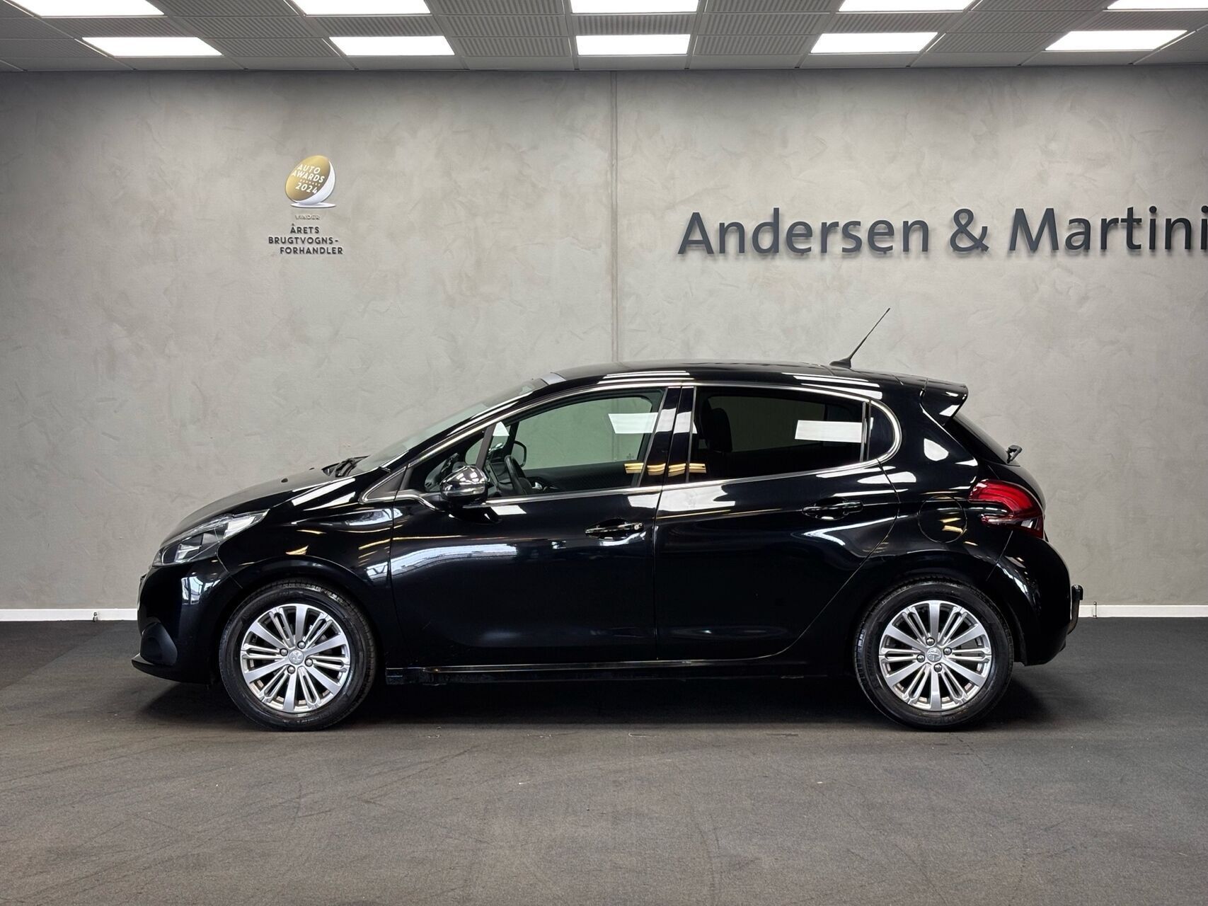 Peugeot 208 1,2 PureTech Allure+ 82HK 5d