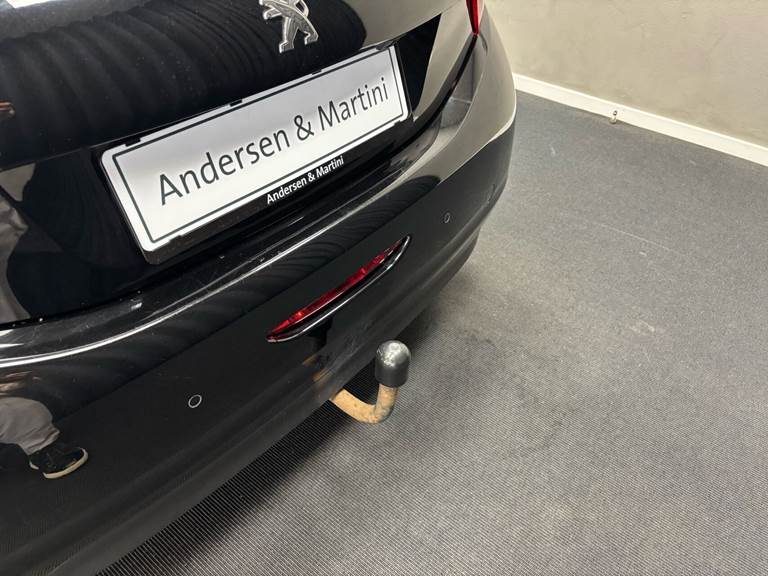 Peugeot 208 1,2 PureTech Allure+ 82HK 5d