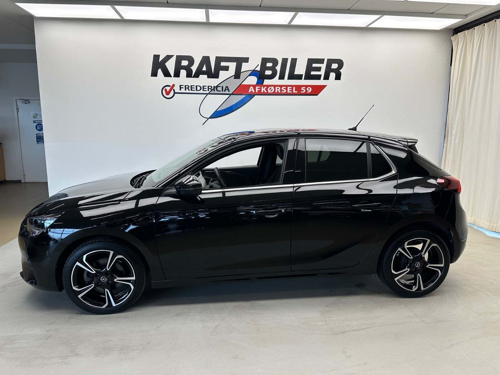 Opel Corsa 1,2 T 100 Elegance