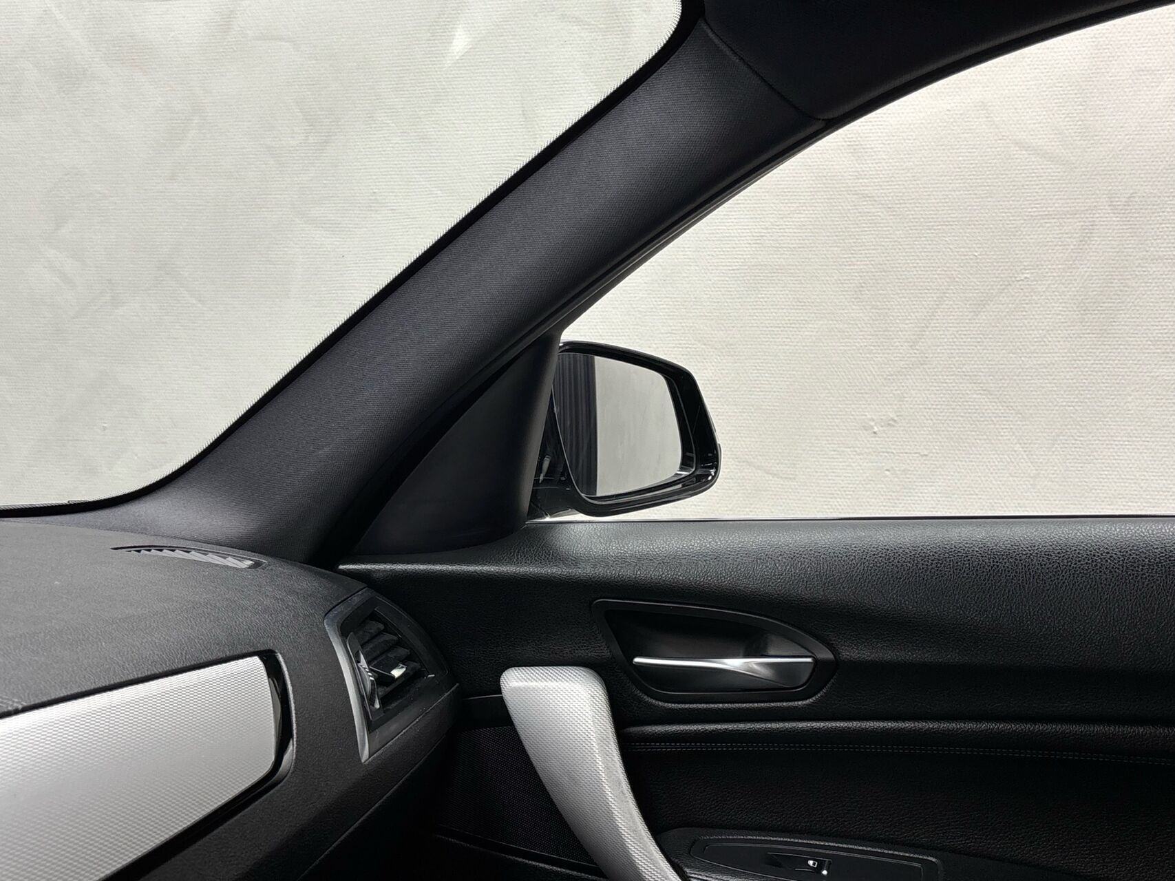 Sort BMW 118i fra 2018