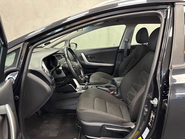 Kia Ceed 1,4 SW CVVT Style Limited 100HK Stc 6g