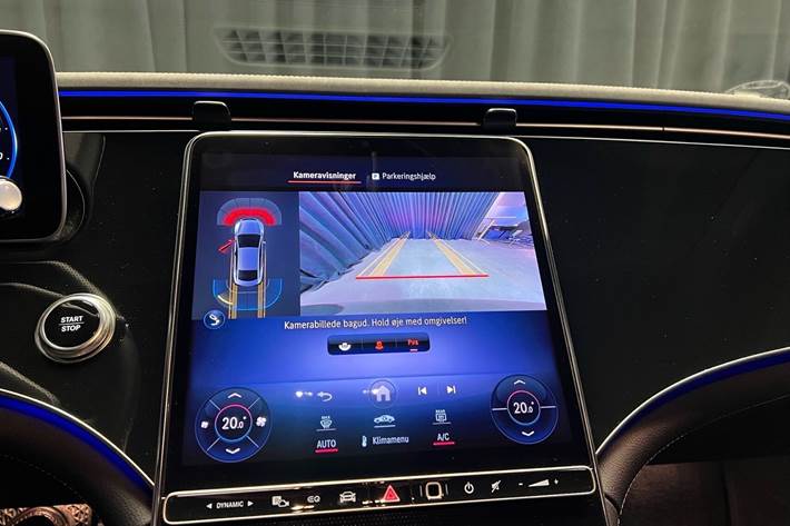 Grå Mercedes EQE 300 fra 2023