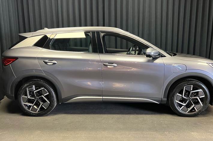 Grå BYD Atto 3 fra 2022