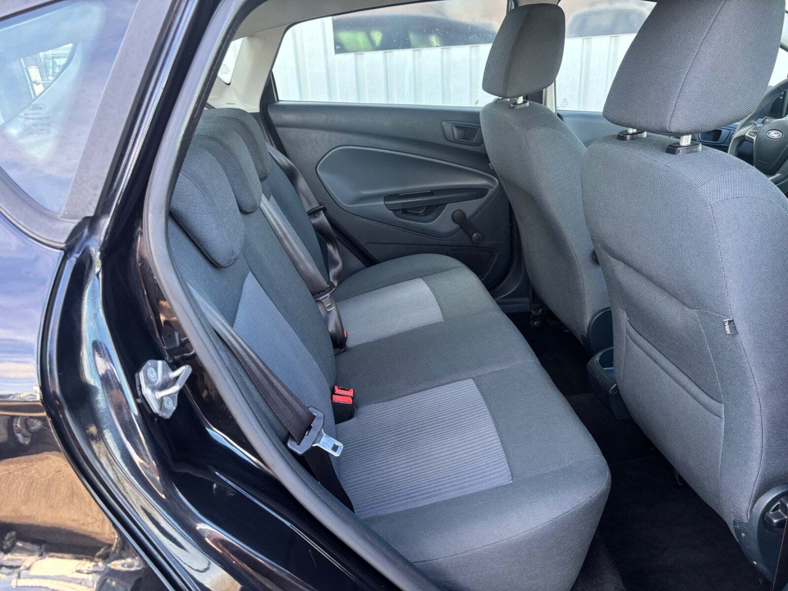 Sort Ford Fiesta fra 2011