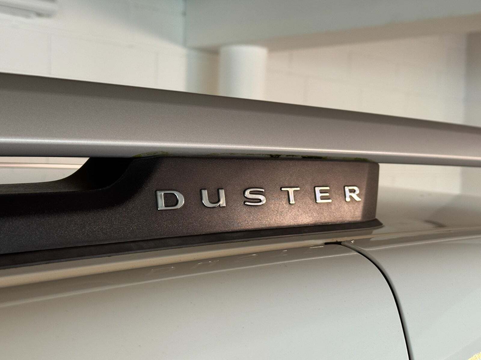 Hvid Dacia Duster fra 2021