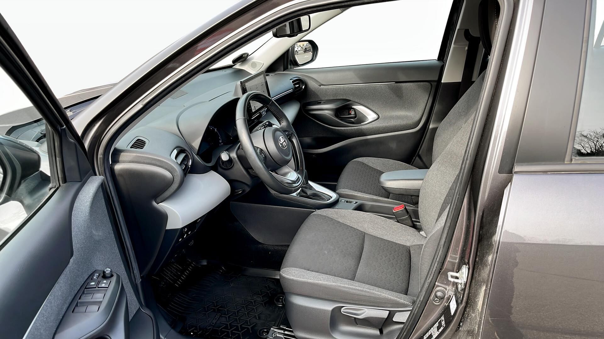 Toyota Yaris Cross 1,5 Hybrid Active Technology 116HK 5d Trinl. Gear