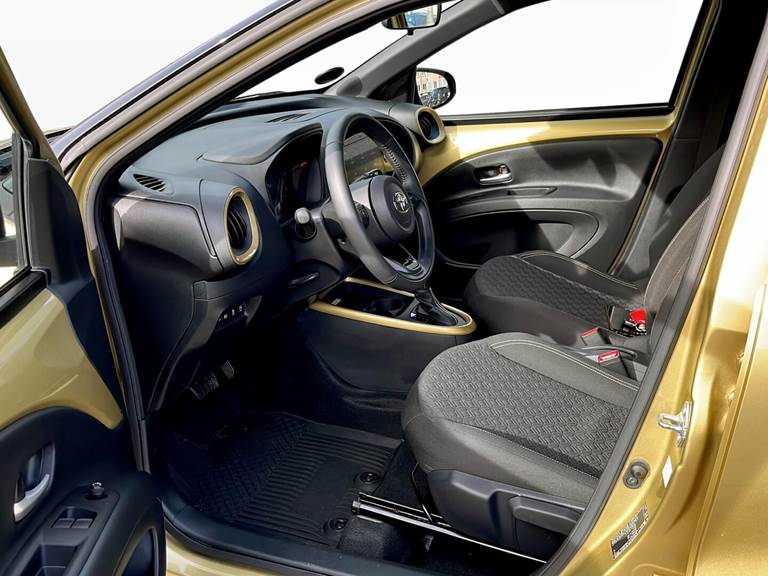 Toyota Aygo X 1,0 VVT-I Pulse Edition Design 72HK 5d Aut.