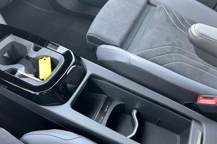 Hvid VW ID.4 fra 2023