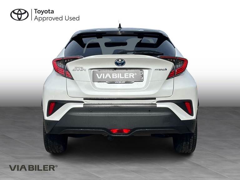 Toyota C-HR 1,8 Hybrid C-LUB Premium Selected Bi-tone Multidrive S 122HK 5d Aut.