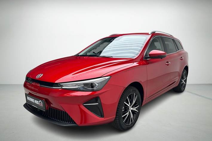 Rød MG MG5 Electric fra 2023