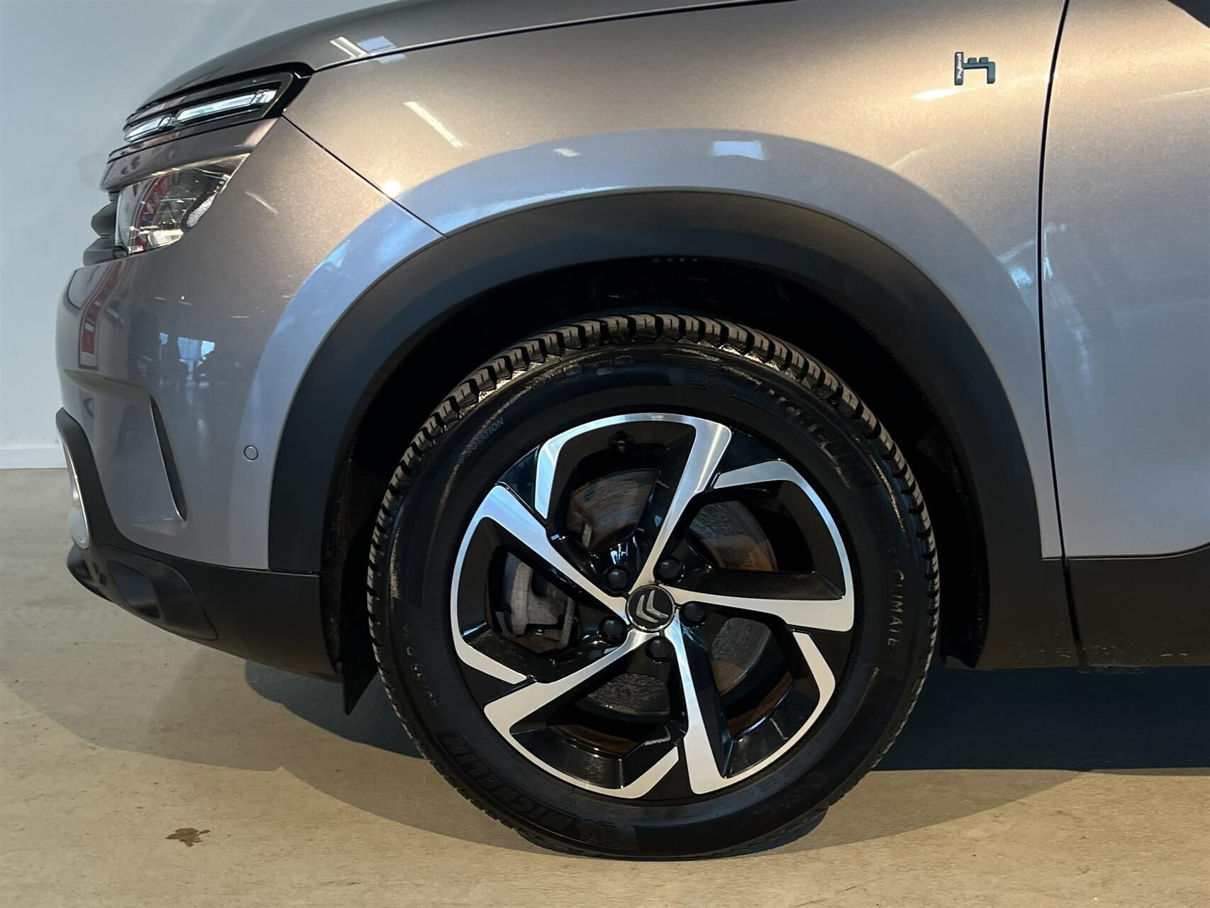 Grå Citroën C5 Aircross fra 2020